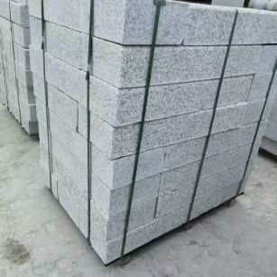 郑州 芙蓉白火烧两面路沿石