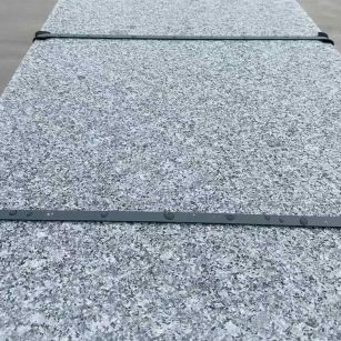 郑州 芝麻黑火烧面毛板，条板，半成品