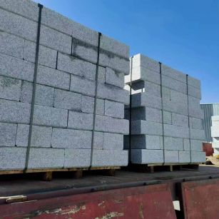 郑州 路沿石装车出货