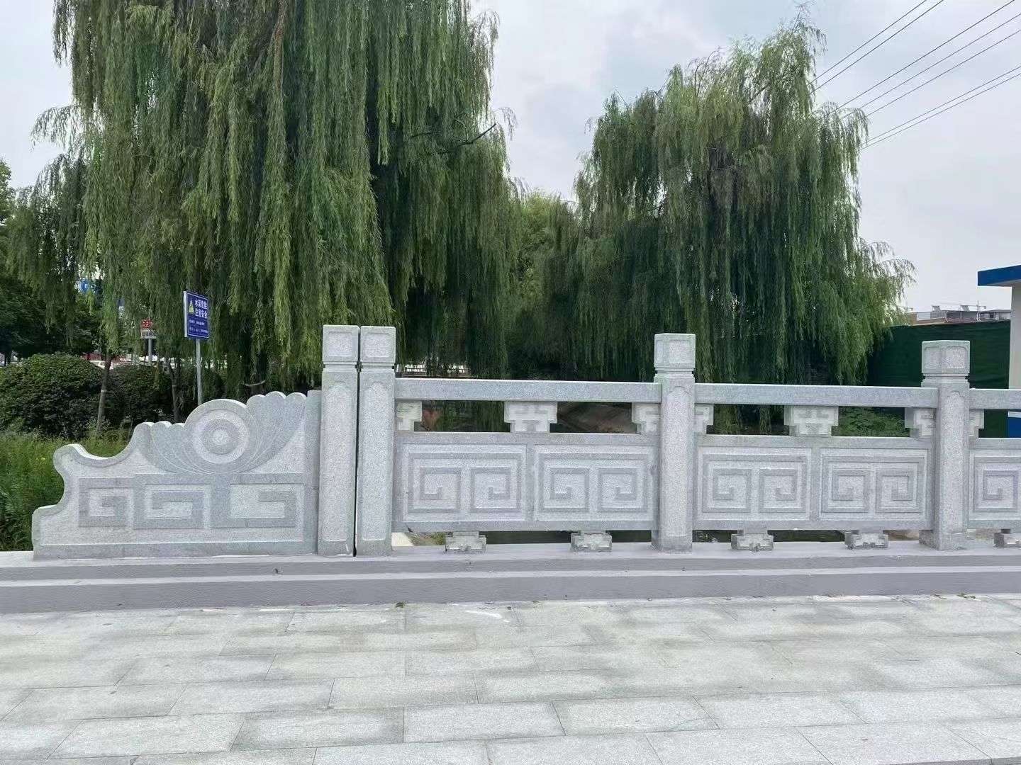 郑州 芝麻灰桥栏杆、河道栏杆安装效果