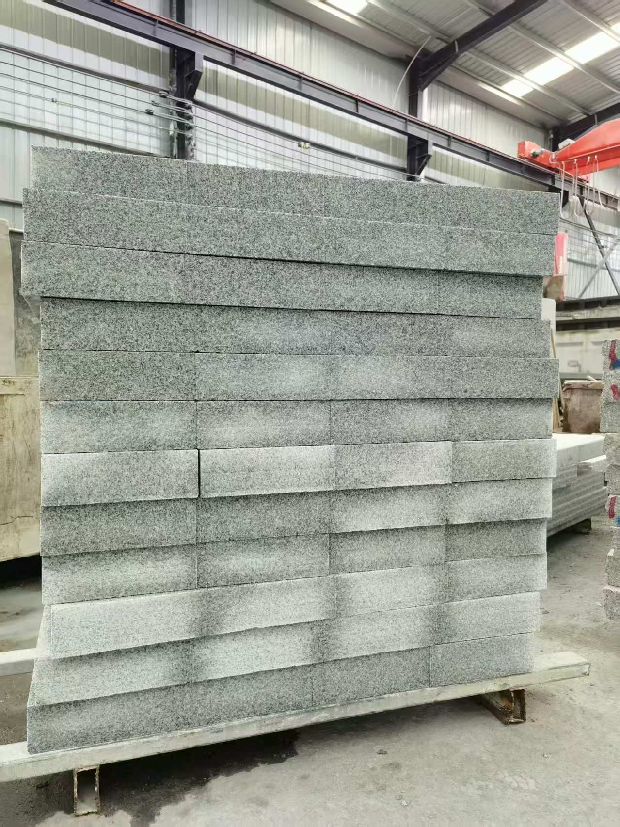 郑州 芝麻白10公分300*600广场地铺，A料定制，尺寸标准，厚薄均匀