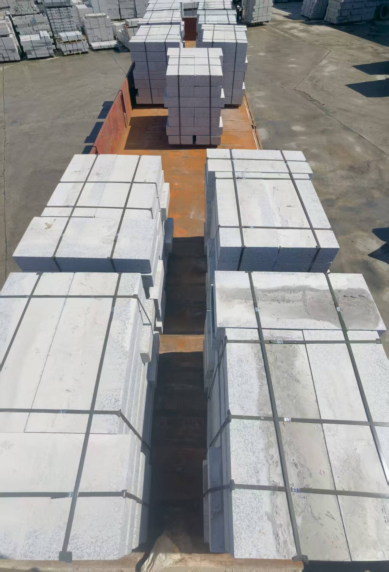 郑州 路沿石装车出货