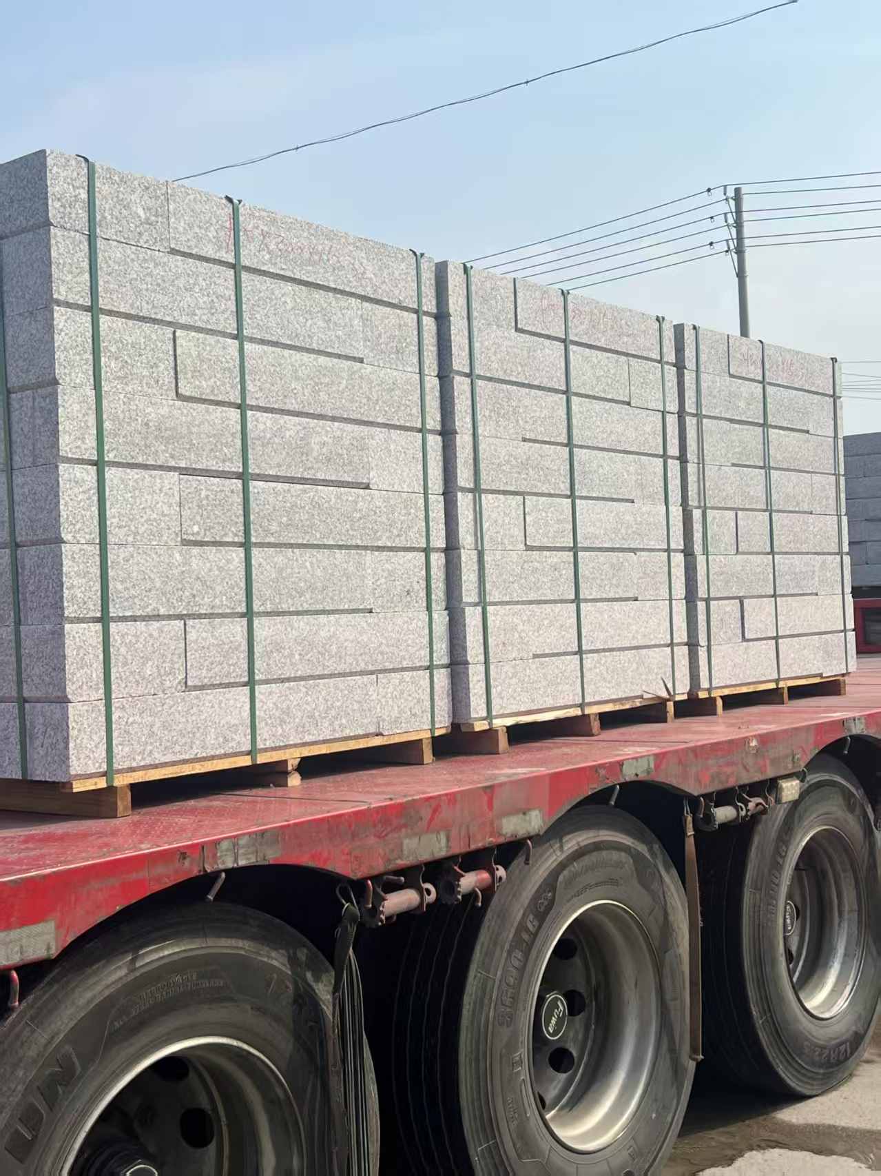 郑州 芙蓉白路沿石装车