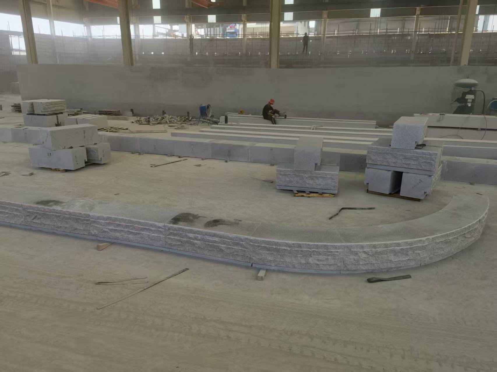 郑州 芝麻白整石坐凳（光面+自然面）