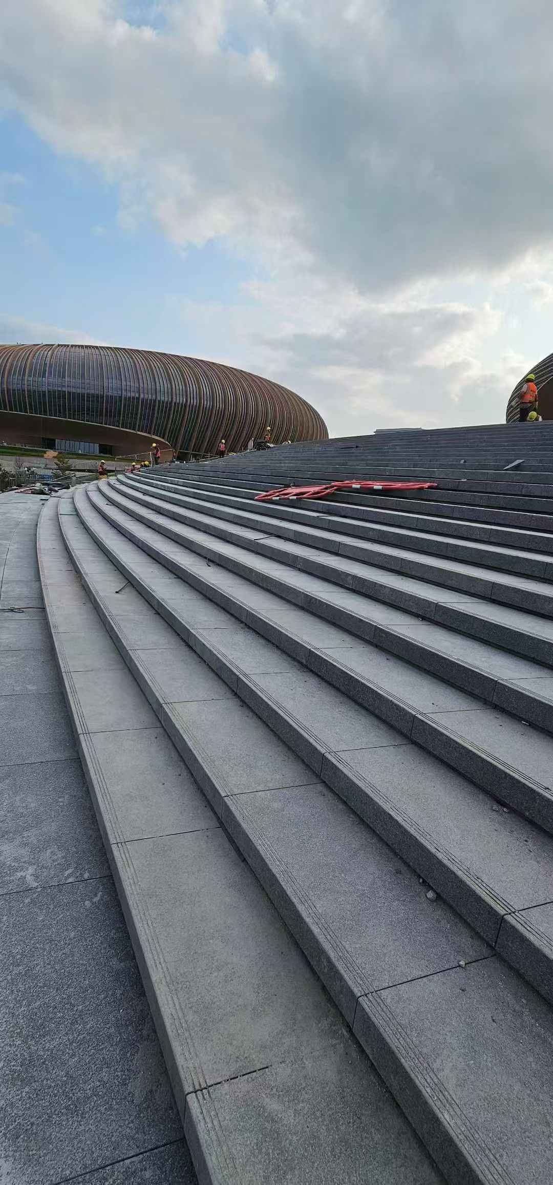 郑州 弧形整石台阶铺装效果图