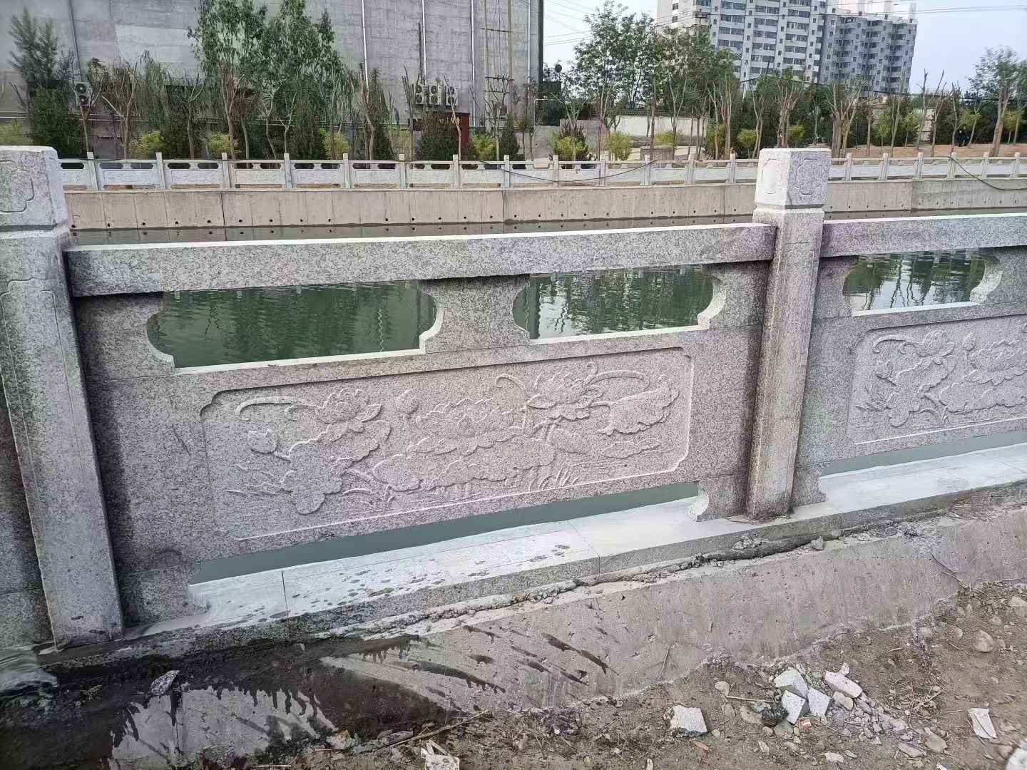 郑州 芙蓉白大花桥梁、河道，石材栏杆、围栏、护栏