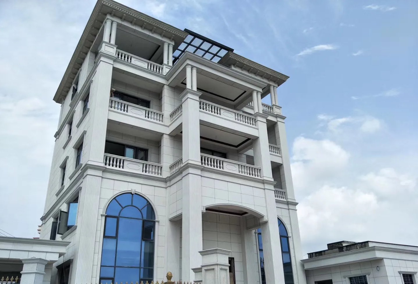 郑州芝麻白别墅干挂效果展示